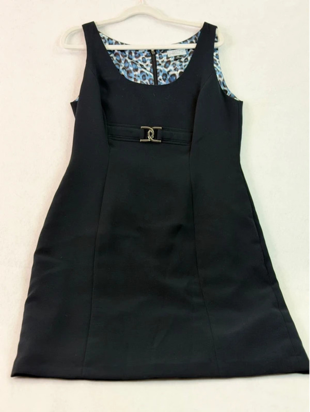Classy Tahari Black Sheath Dress -10p